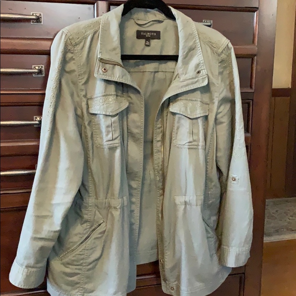 Lightweight army green jacket